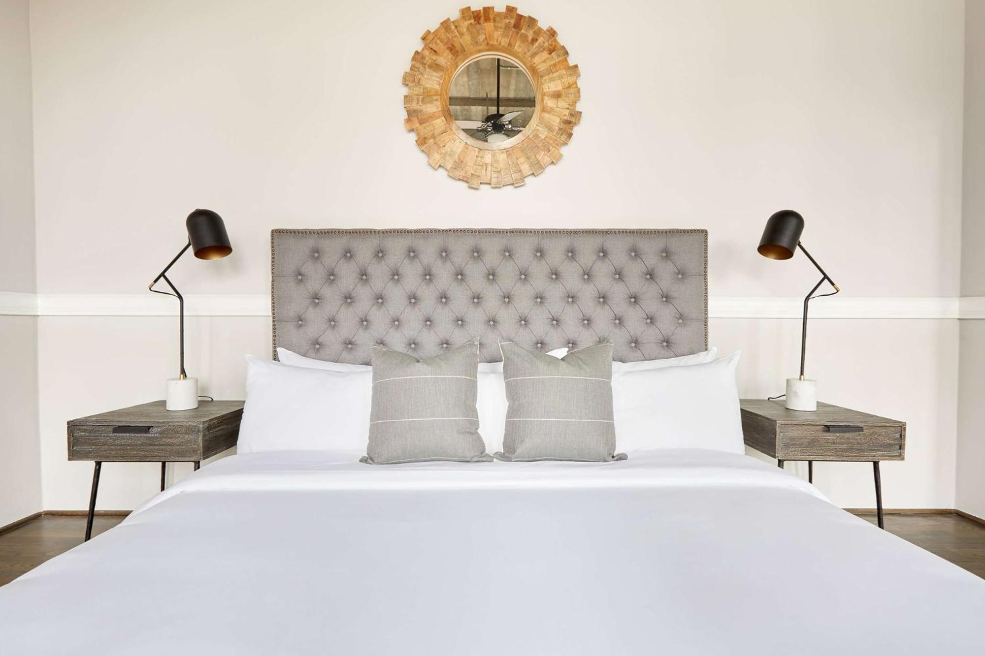 Reside Houston Downtown, A Wyndham Residence Bagian luar foto